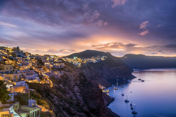 What's the Role of AI in Improving Air Traffic Control for Safer Skies?